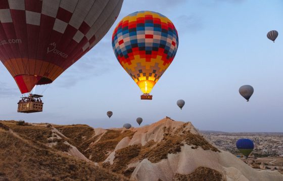 lidojums ar gaisa balonu vēsture